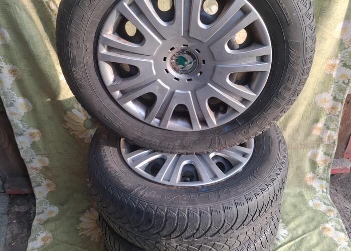 Grajewo ogłoszenia: Sprzedam komplet kół z oponami zima+kołpaki do Skody Octavii....